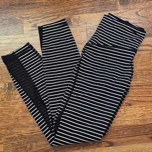 Lululemon mesh leggings. Size 4
